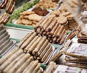 Suzy Spoon’s Vegetarian Butcher Raffle – Enter to Win!