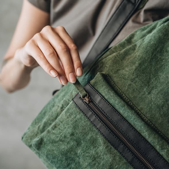 Raffle - Vegan Leather Co - Image 2